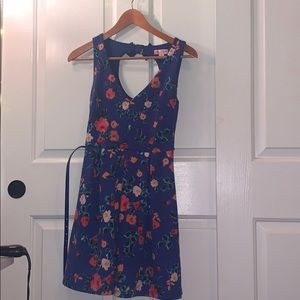 CUTE FLORAL DRESS